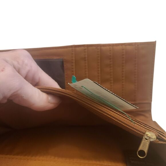 APT 9 Clutch Wallet Floral Pleated Snap Front Closure - Picture 7 of 12